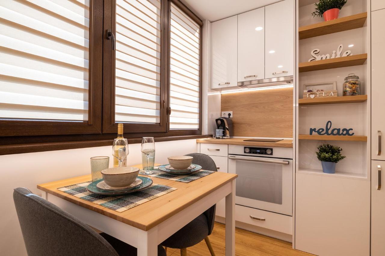 Luxury Studio Living High-End Amenities And Great Location By Flat Mаnager Sofia Zewnętrze zdjęcie